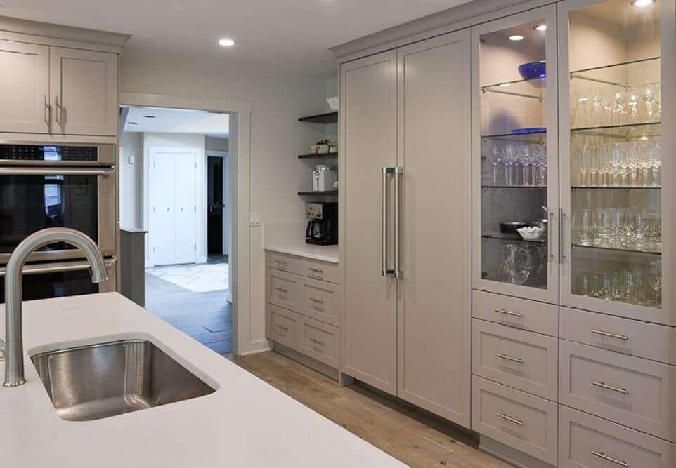 Maureen Mooney Fischer 565 Custom Cabinets Cleveland